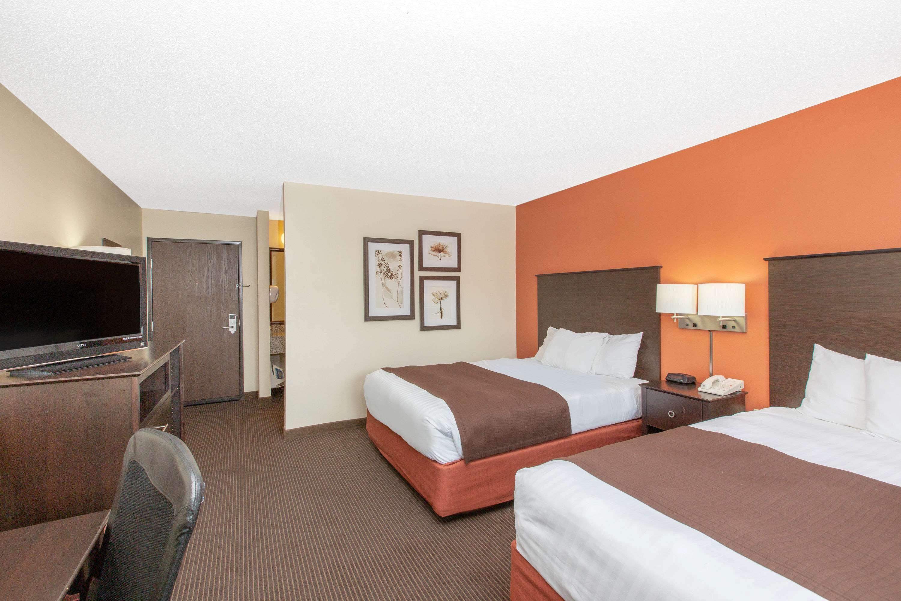 Americinn By Wyndham Ottumwa Eksteriør billede