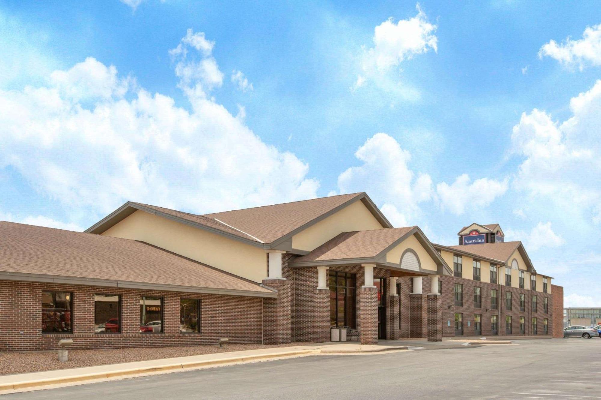 Americinn By Wyndham Ottumwa Eksteriør billede