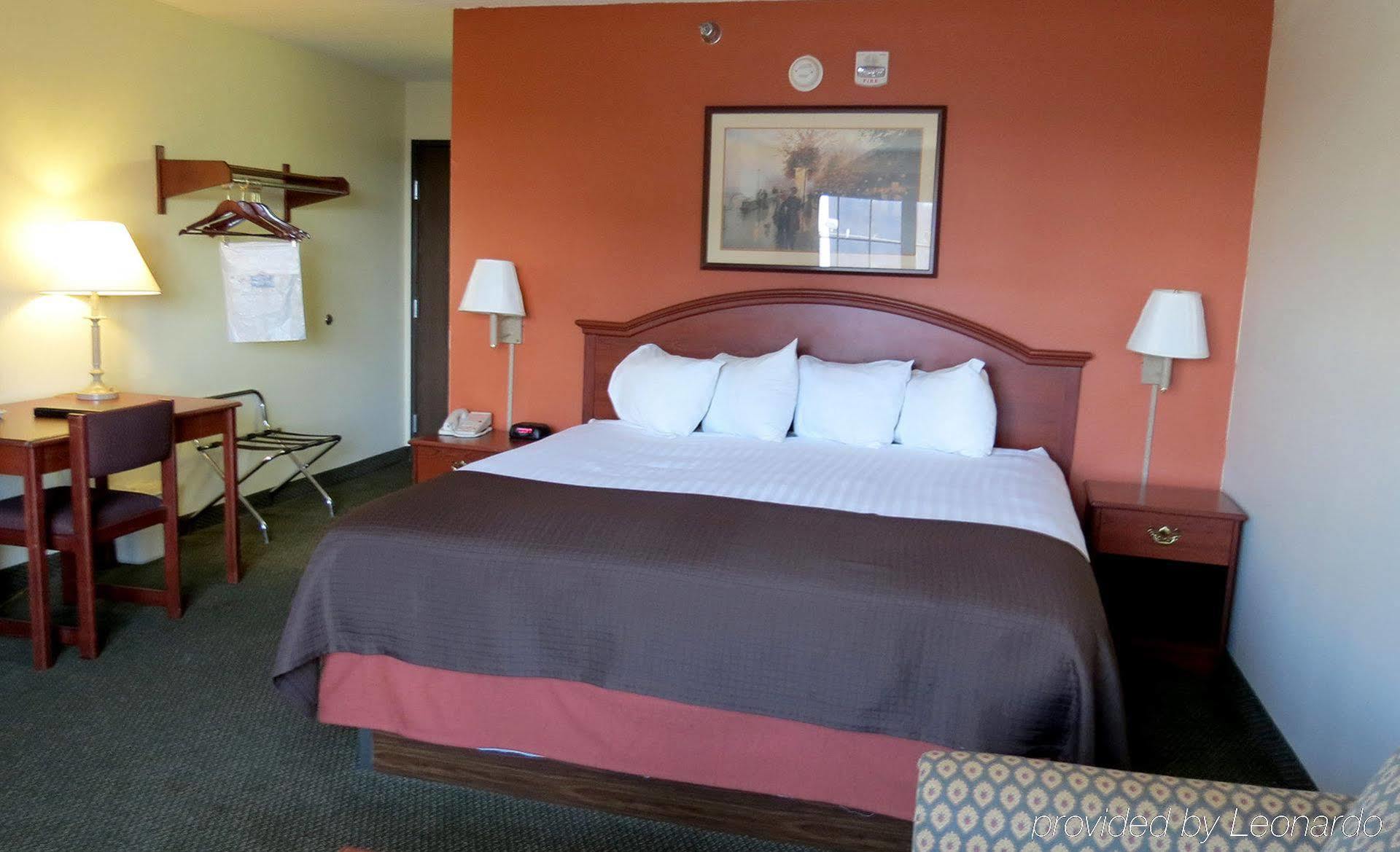 Americinn By Wyndham Ottumwa Eksteriør billede